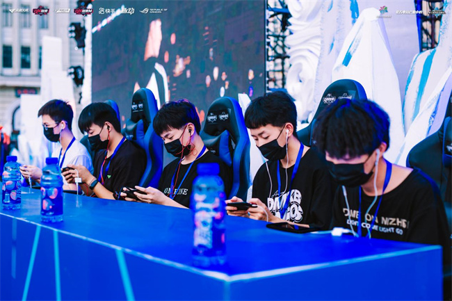 已经成为球 已经成为球